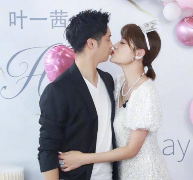 救援中世纪女王
